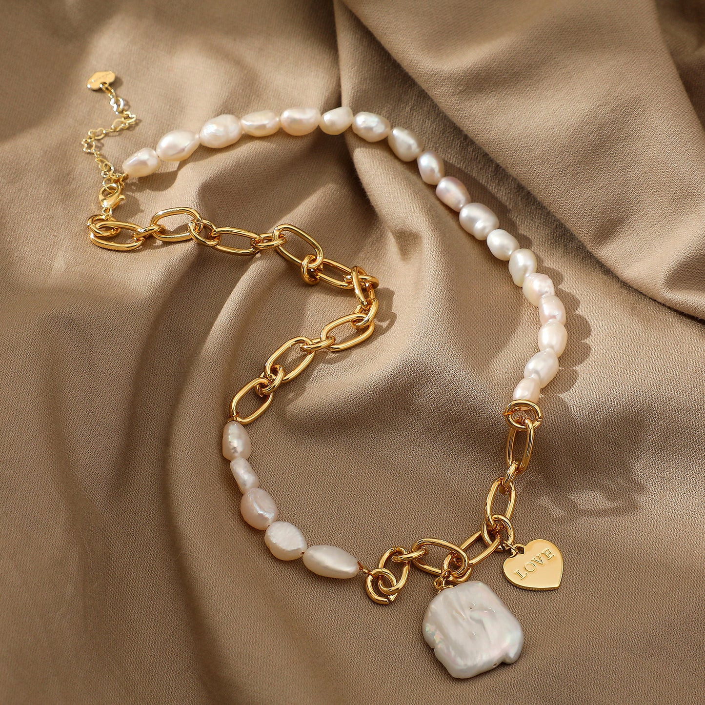 Freshwater Pearl Pendent Necklace