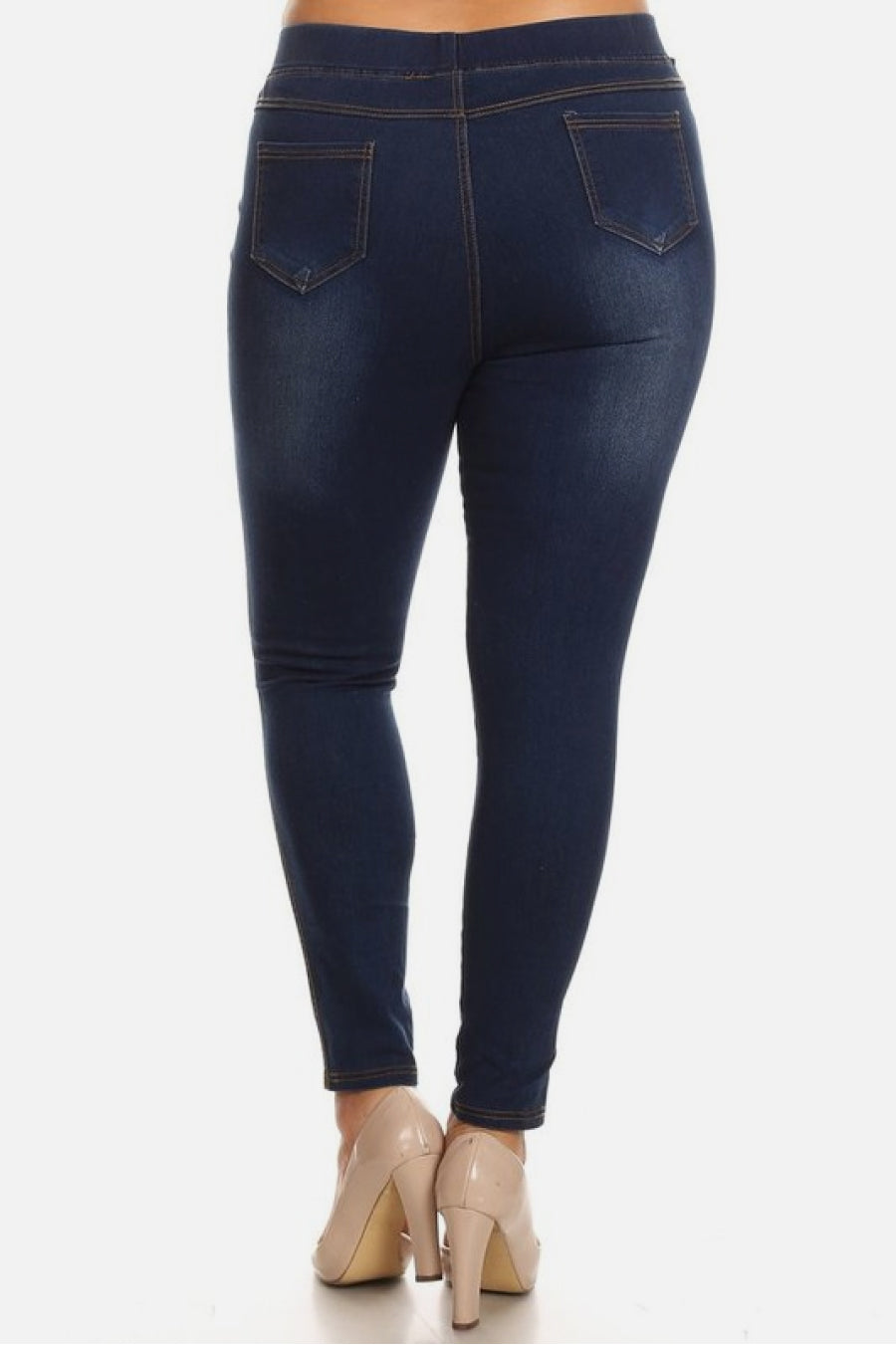 Plus Size Distressed Jegging