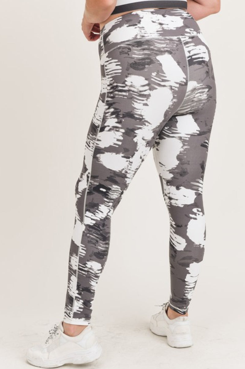 White Clouds Highwaist Leggings